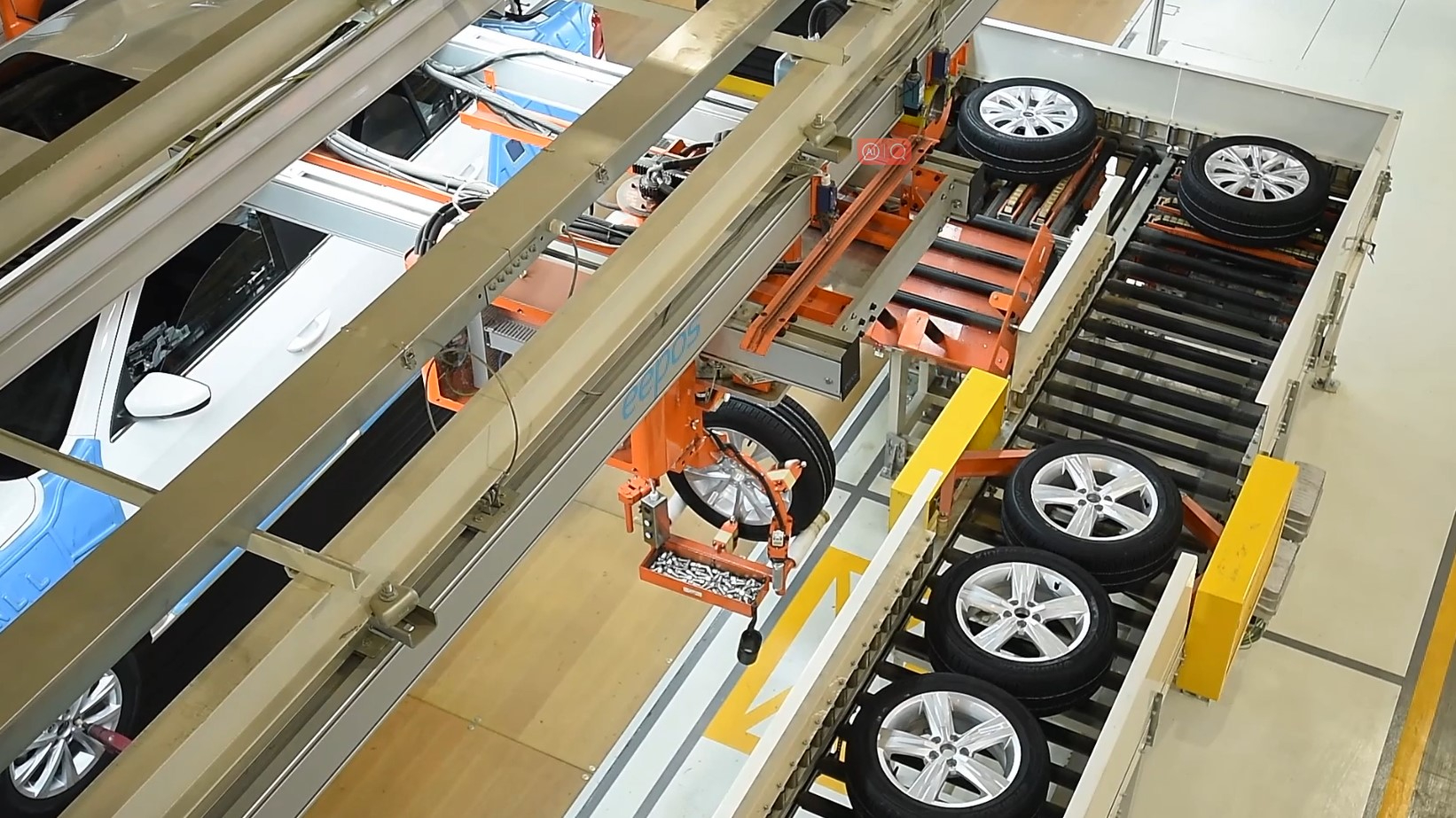 Chain & roller conveyer system